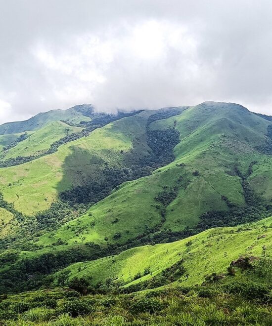 Manja Motte & Makaat Motte Peak Trek